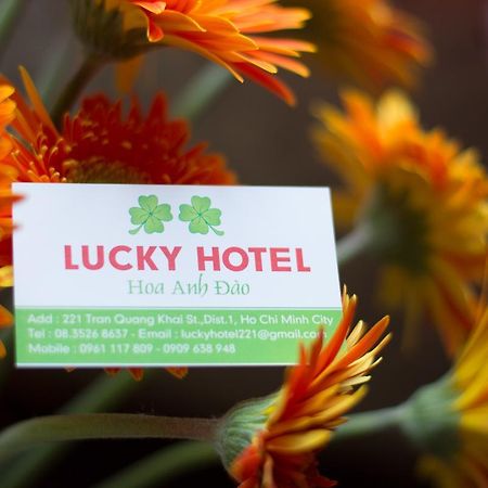Lucky Hotel Ho Chi Minh-stad Buitenkant foto
