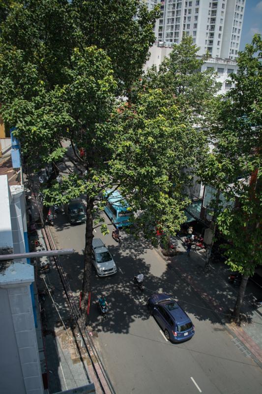 Lucky Hotel Ho Chi Minh-stad Buitenkant foto